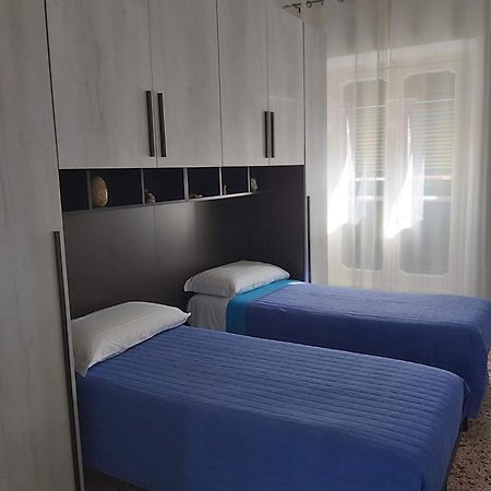 Costa E Mare Apartment Савона Екстериор снимка