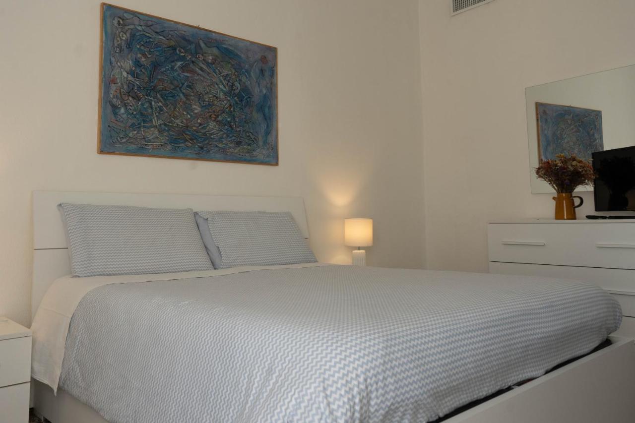 Costa E Mare Apartment Савона Екстериор снимка